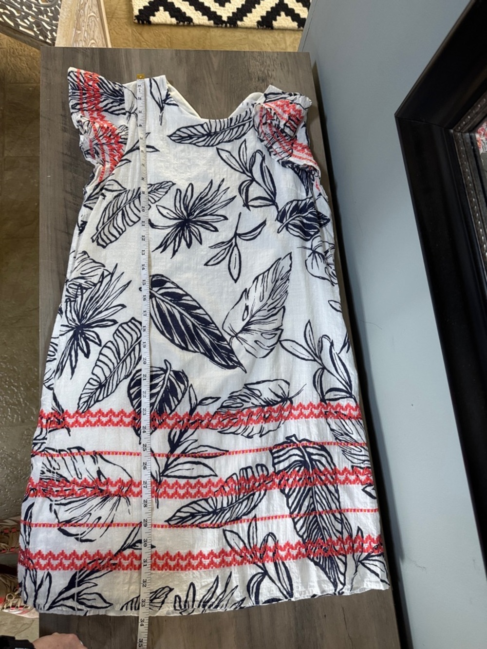 T H M L white navy print shift dress contrasting embroidered flutter sleeves - Picture 8 of 12